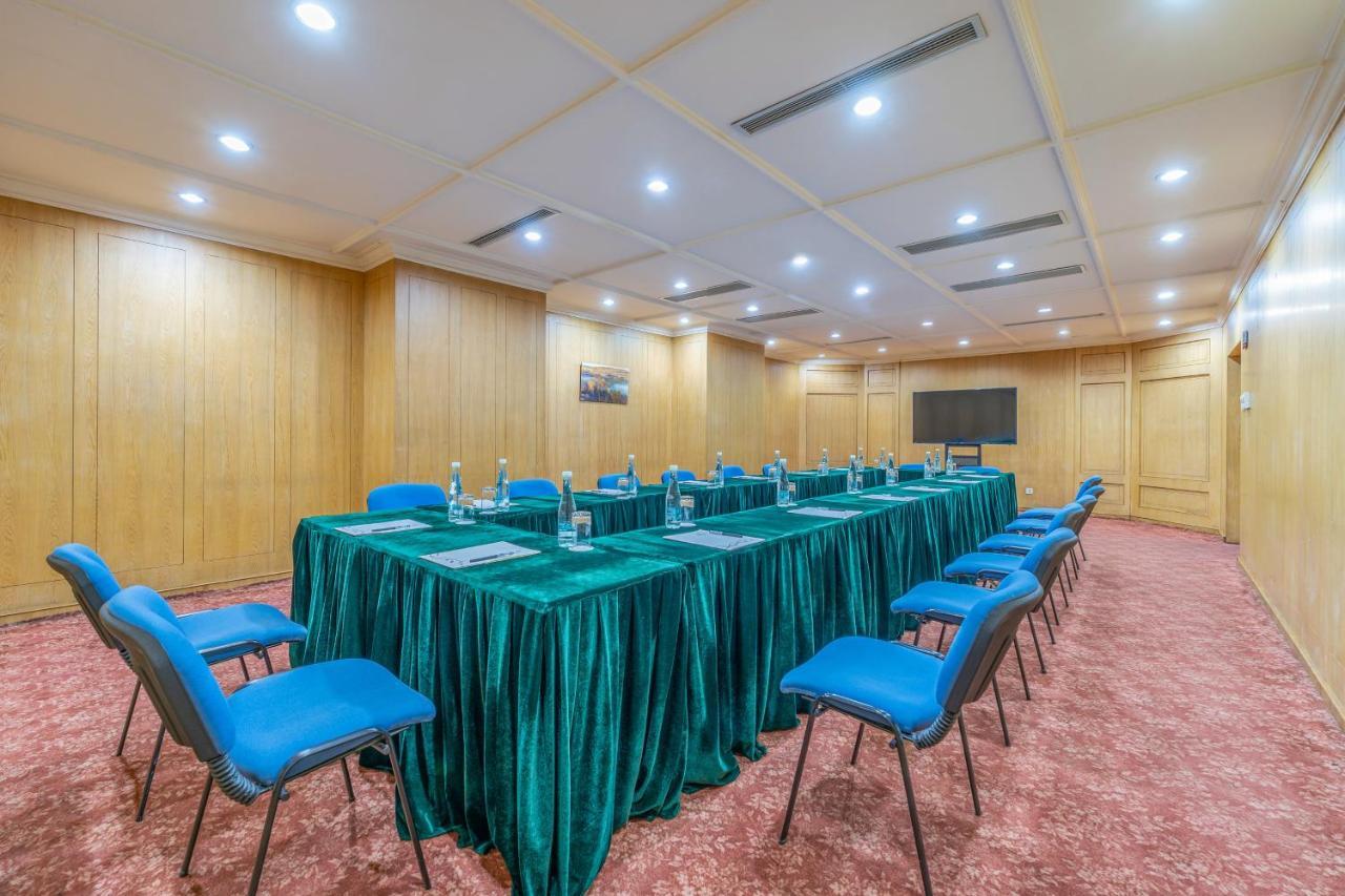 Baoding Zhong Yin Hotel Εξωτερικό φωτογραφία