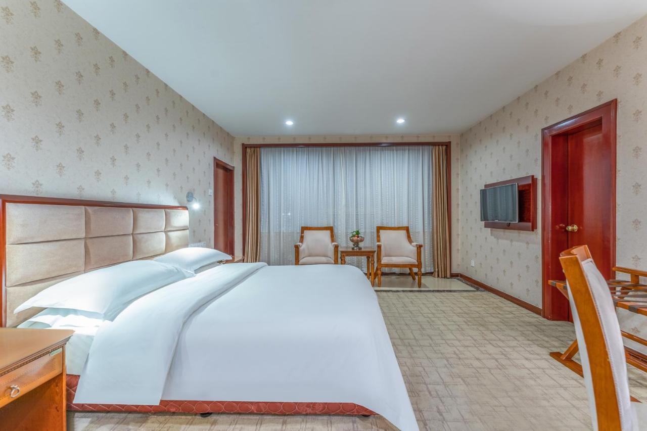 Baoding Zhong Yin Hotel Εξωτερικό φωτογραφία