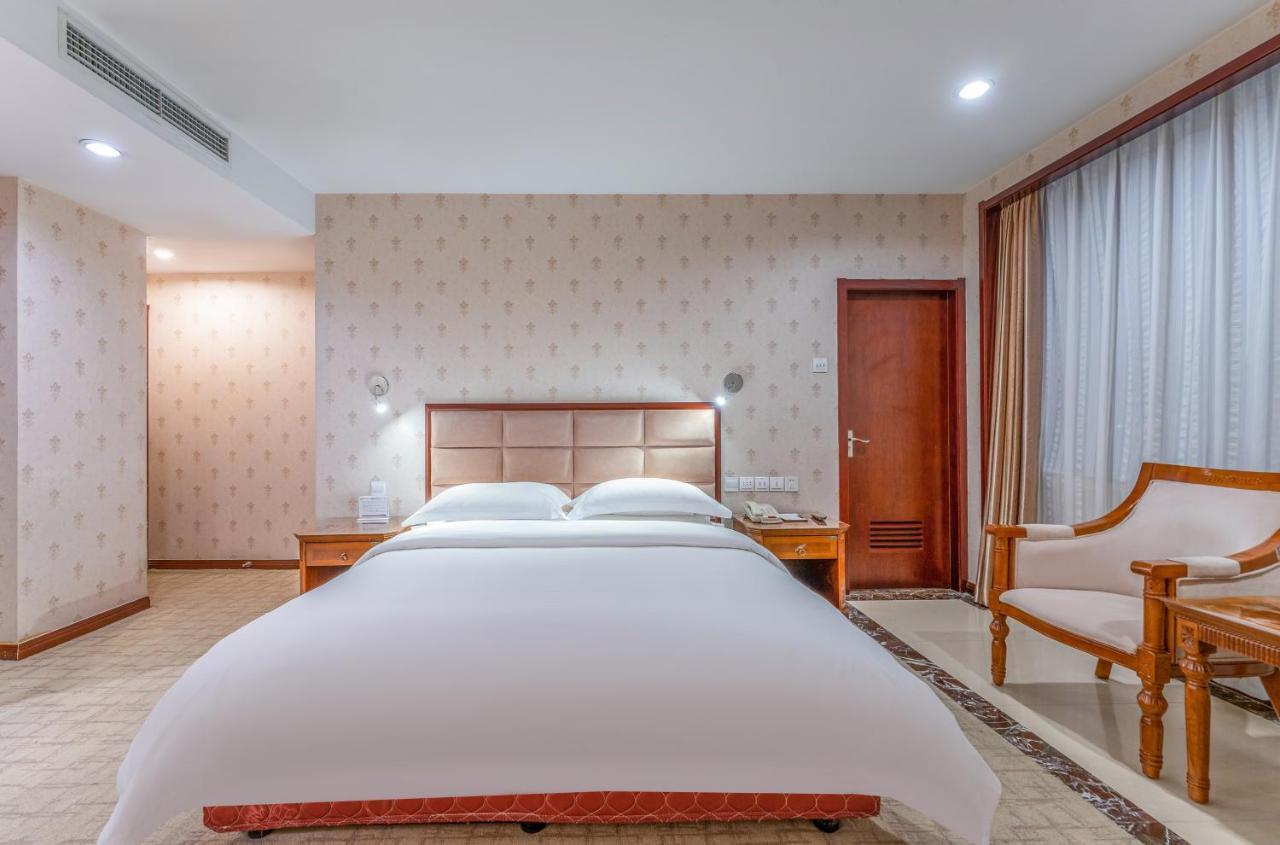 Baoding Zhong Yin Hotel Εξωτερικό φωτογραφία